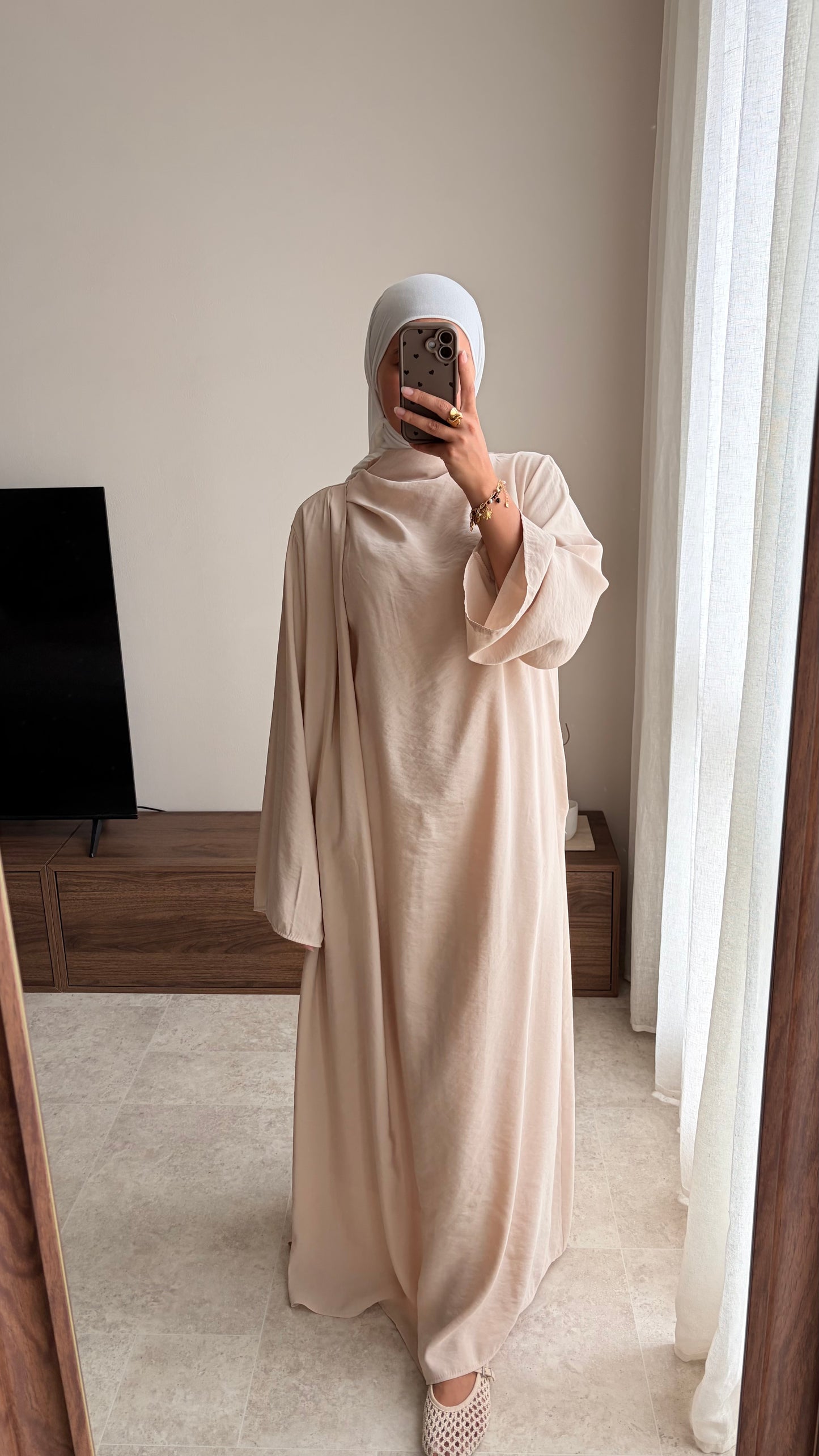 Robe KANA