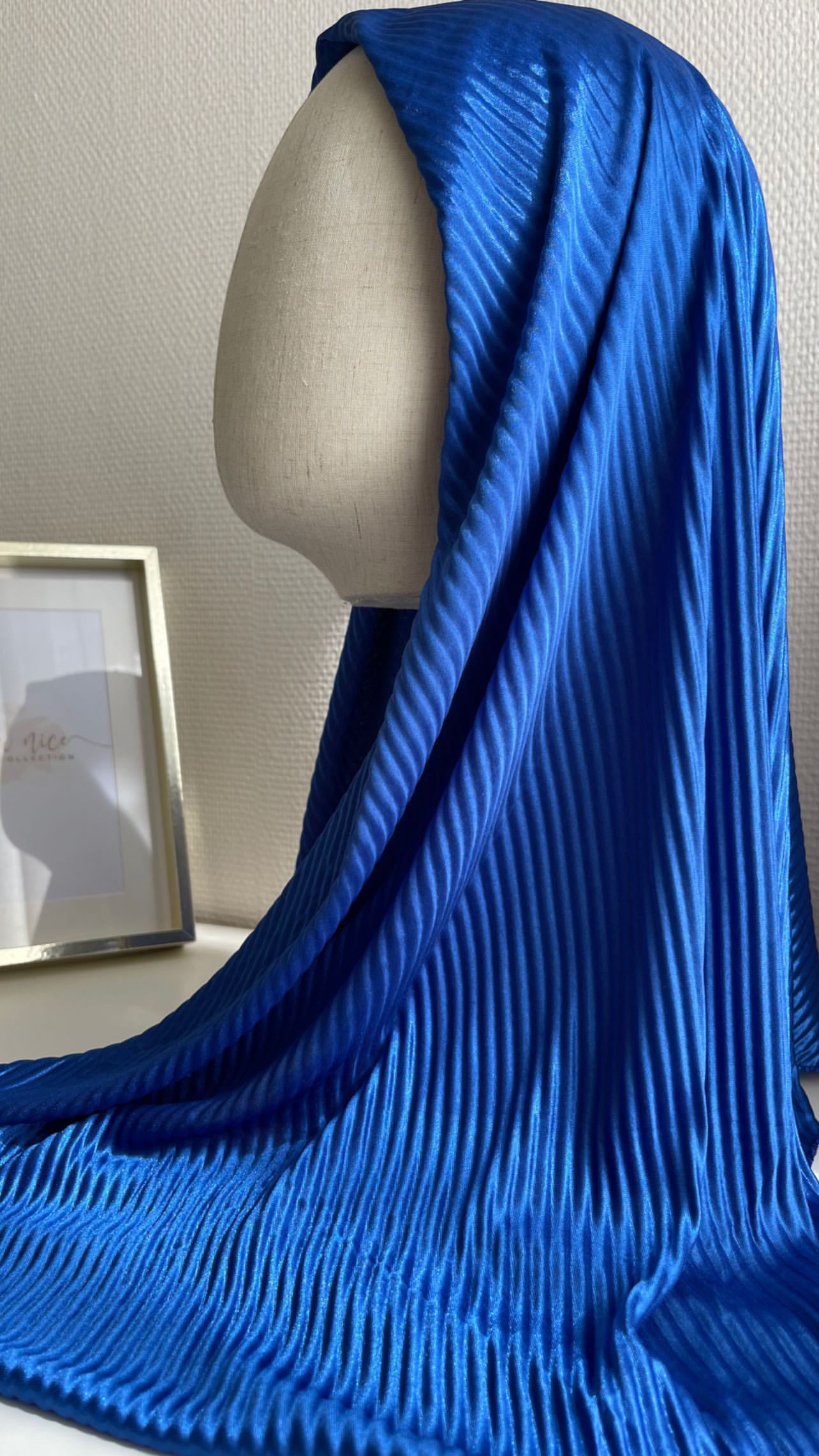 Hijab satiné plissée