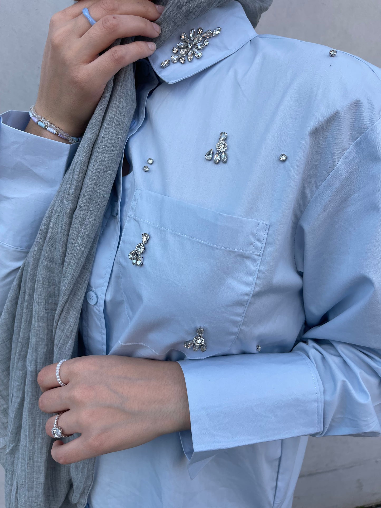 Chemise en coton perlée