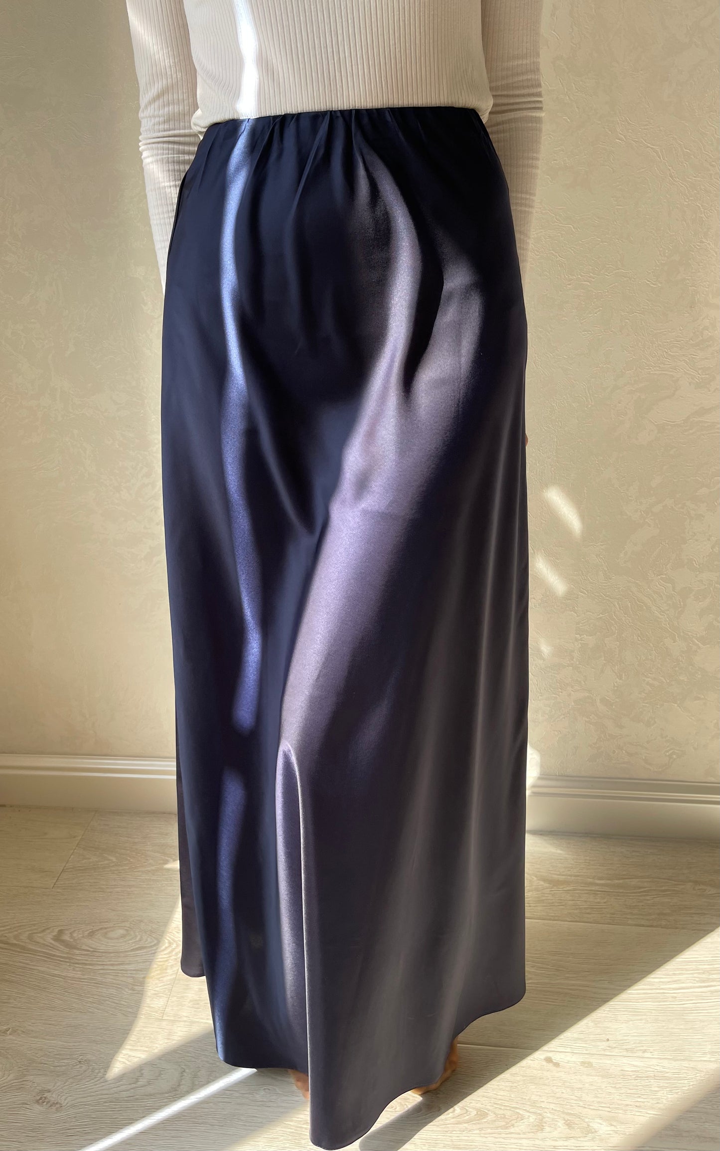 Jupe en biais satiné